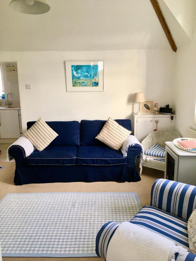 Lyme Regis renovated period seaside flat Lejlighed Eksteriør billede