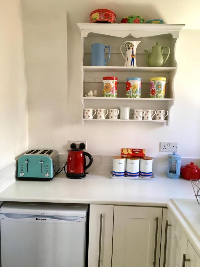 Lyme Regis renovated period seaside flat Lejlighed Eksteriør billede