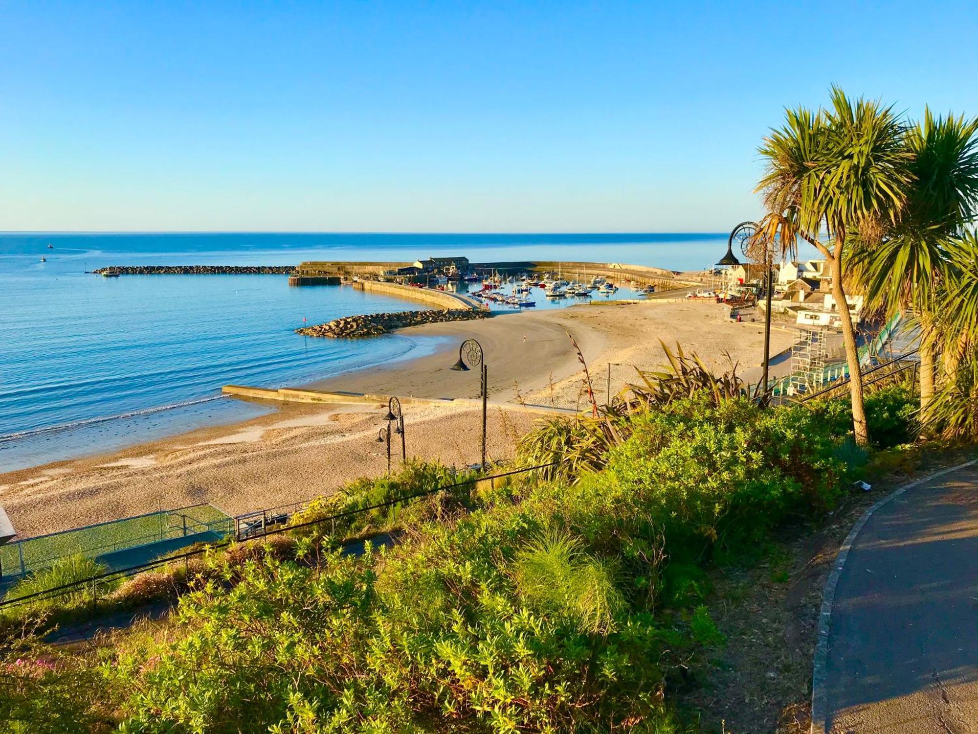 Lyme Regis renovated period seaside flat Lejlighed Eksteriør billede
